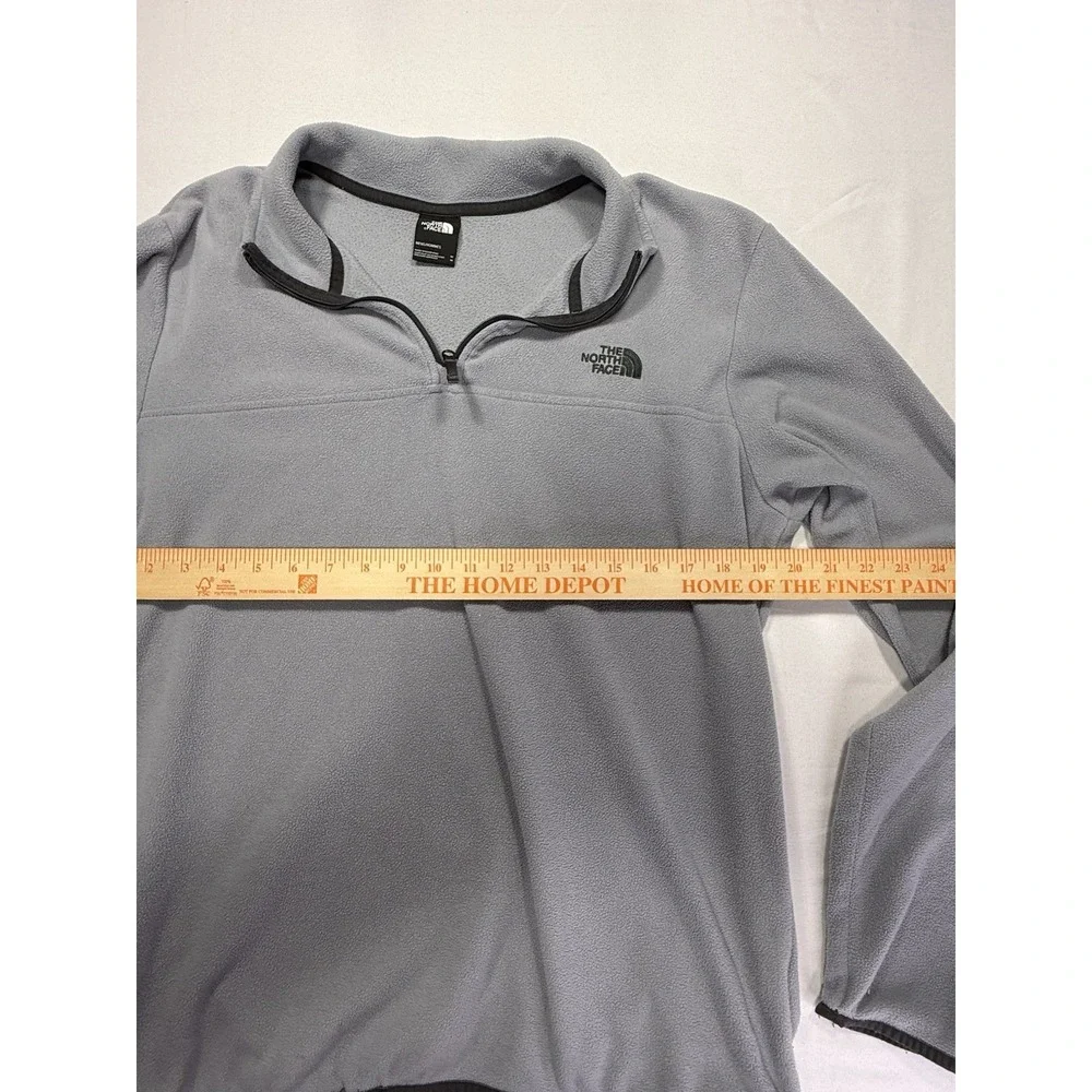 The North Face Men's Gray Fleece 1/4 Zip Logo Mock Neck Pullover Sweatshirt M